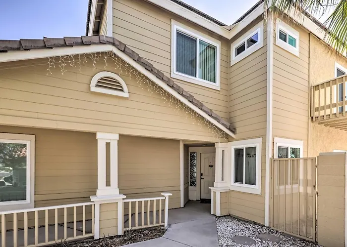 Bullhead Pad With Pool And Patio Near River *