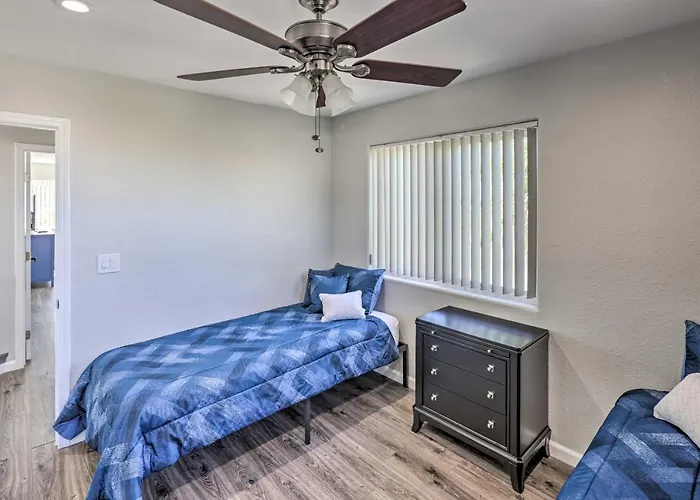 Bullhead Pad With Pool And Patio Near River Holiday home Bullhead City