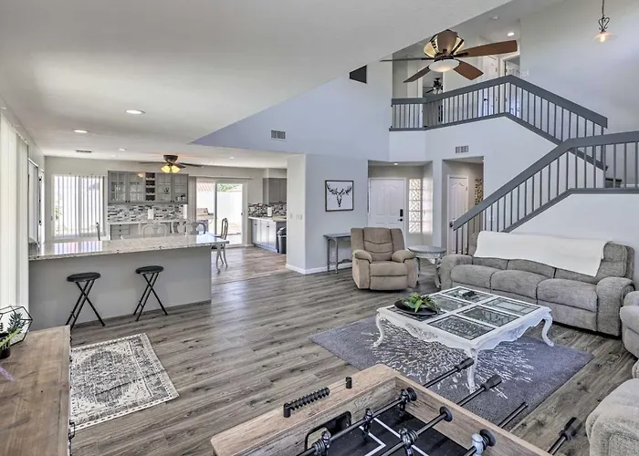 Bullhead Pad With Pool And Patio Near River Bullhead City